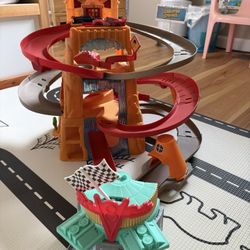 Mattel Disney Cars Track