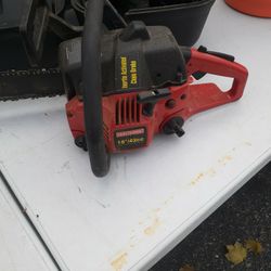 18 Inch Craftsman Chain Saw, 422 CC With Case, Runs Good