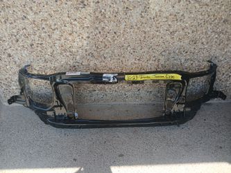 2016-23 Toyota tacoma Radiator support