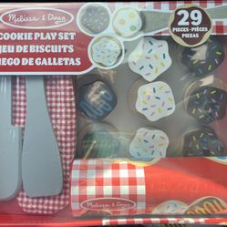 New Melissa and Doug Cookie play set 