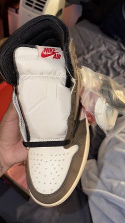 Jordan 1 high Travis Scott Mocha Size 7.5 men’s