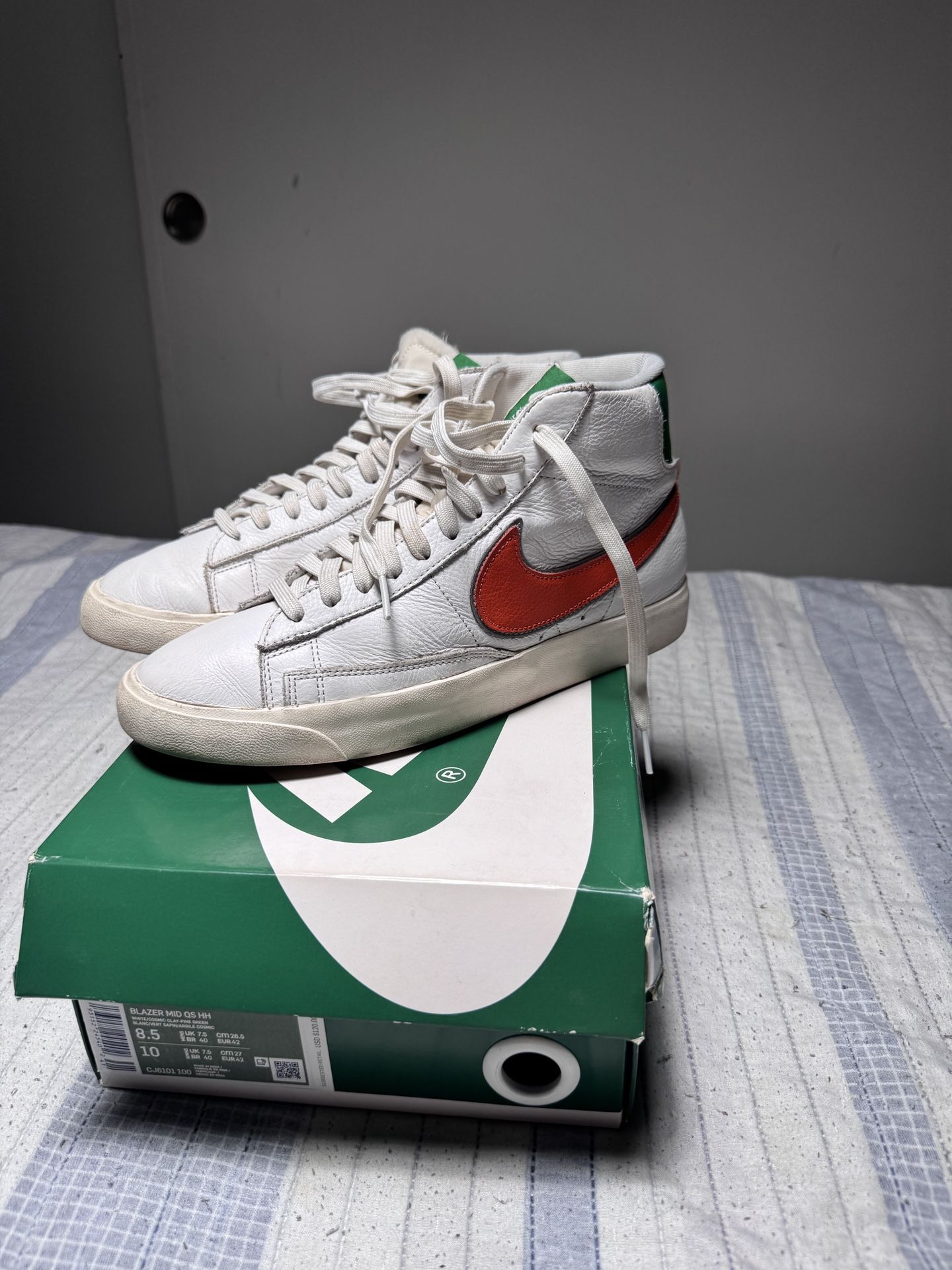 Nike Blazers Size 8.5 Stranger Things