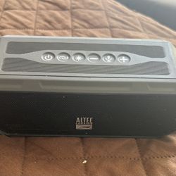 Altec Lansing Bluetooth Speaker 
