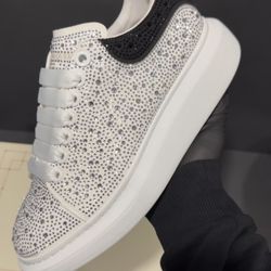 Alexander Mcqueens rinstones