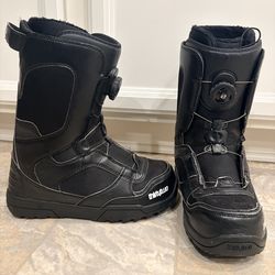 Thirtytwo size w9.5 women’s snowboarding boots, single boa.