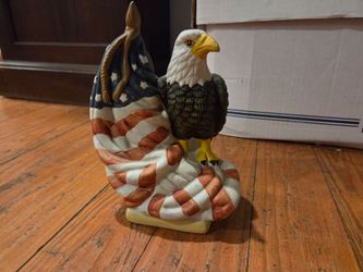 Bald Eagle Figurine