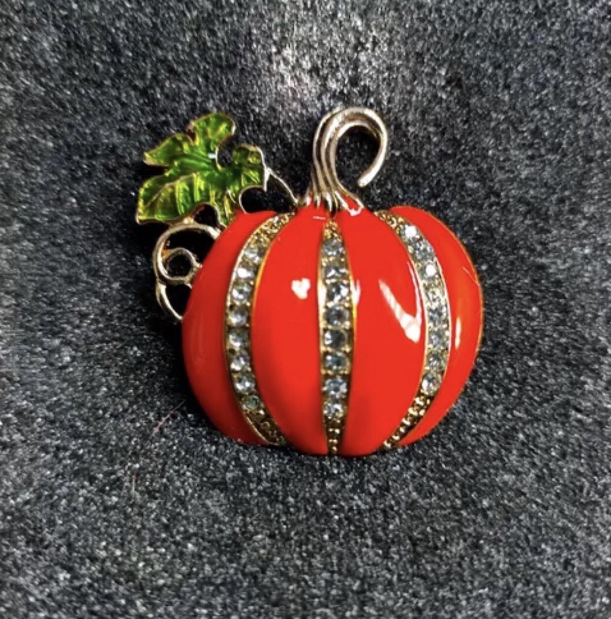 Pumpkin Brooch