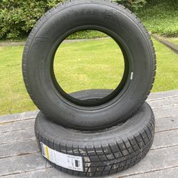 2 brand new 225/65R17 goodyear winter command
