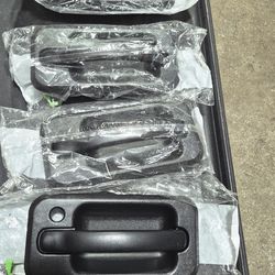 Hummer H2 ,Escalade .challenger door handles new