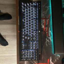 CORSAIR K70 KEYBOARD