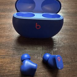 Beats Studio Buds - True Wireless Noise Cancelling Earbuds New