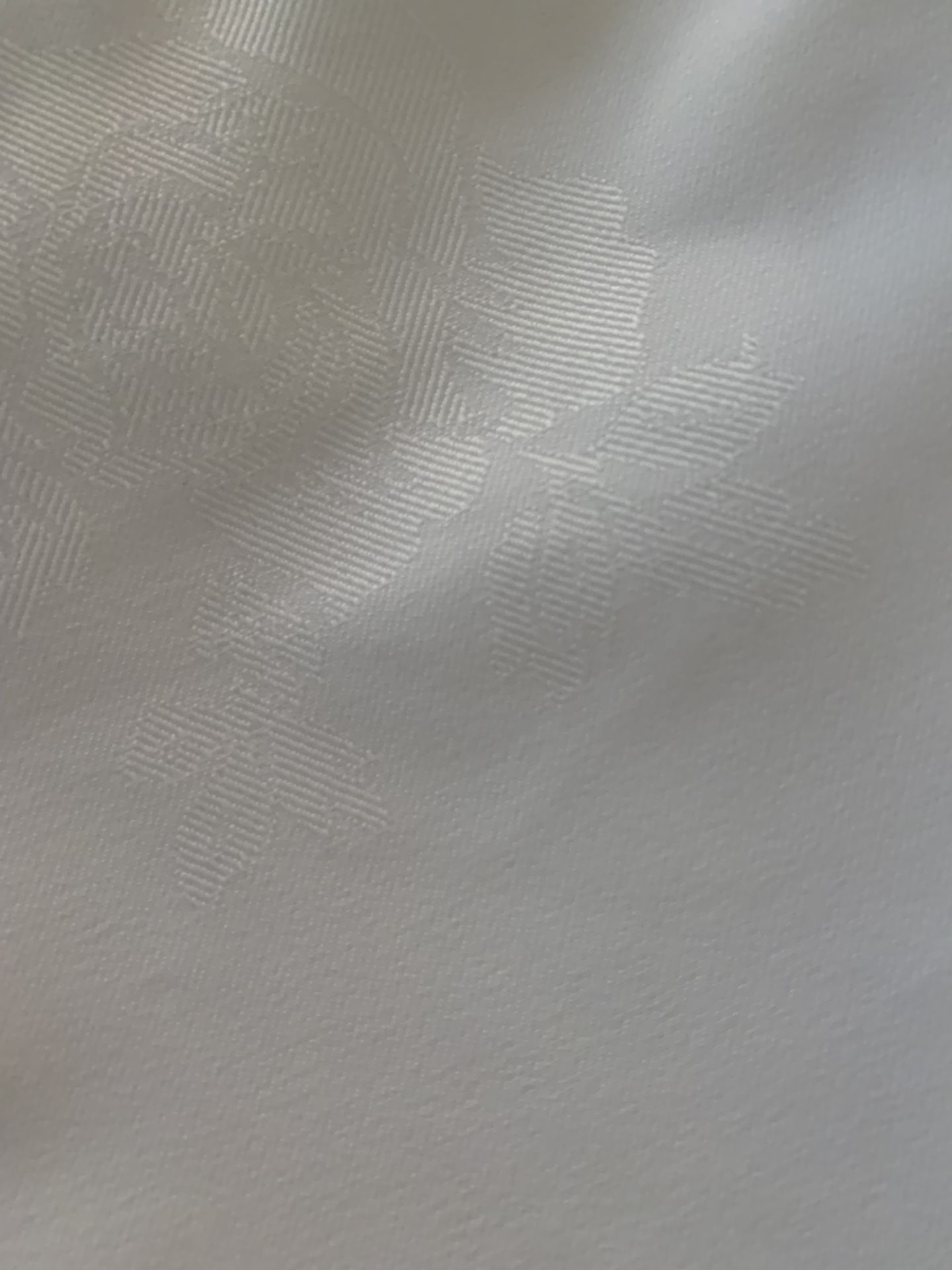 81” Round White Tablecloths
