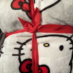 Hello Kitty Queen Blanket