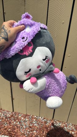 Kuromi sleeping plush