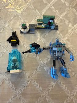 LEGO Batman Movie 70901 Mr. Freeze Ice Attack Set w/ 3 Figs
