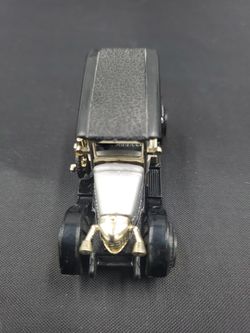 Ford Model T NO. 306 toy car by Pierce Arrow