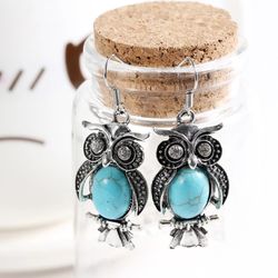 Beautiful Turquoise Rhinestone Owl Earrings