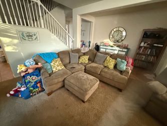 Free couches and 2 recliners