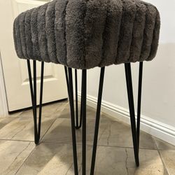 20”x13”x6” Grey Vanity Stool, 25” Tall