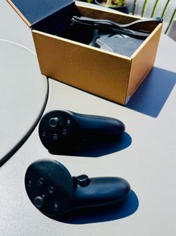Meta Quest Pro controllers