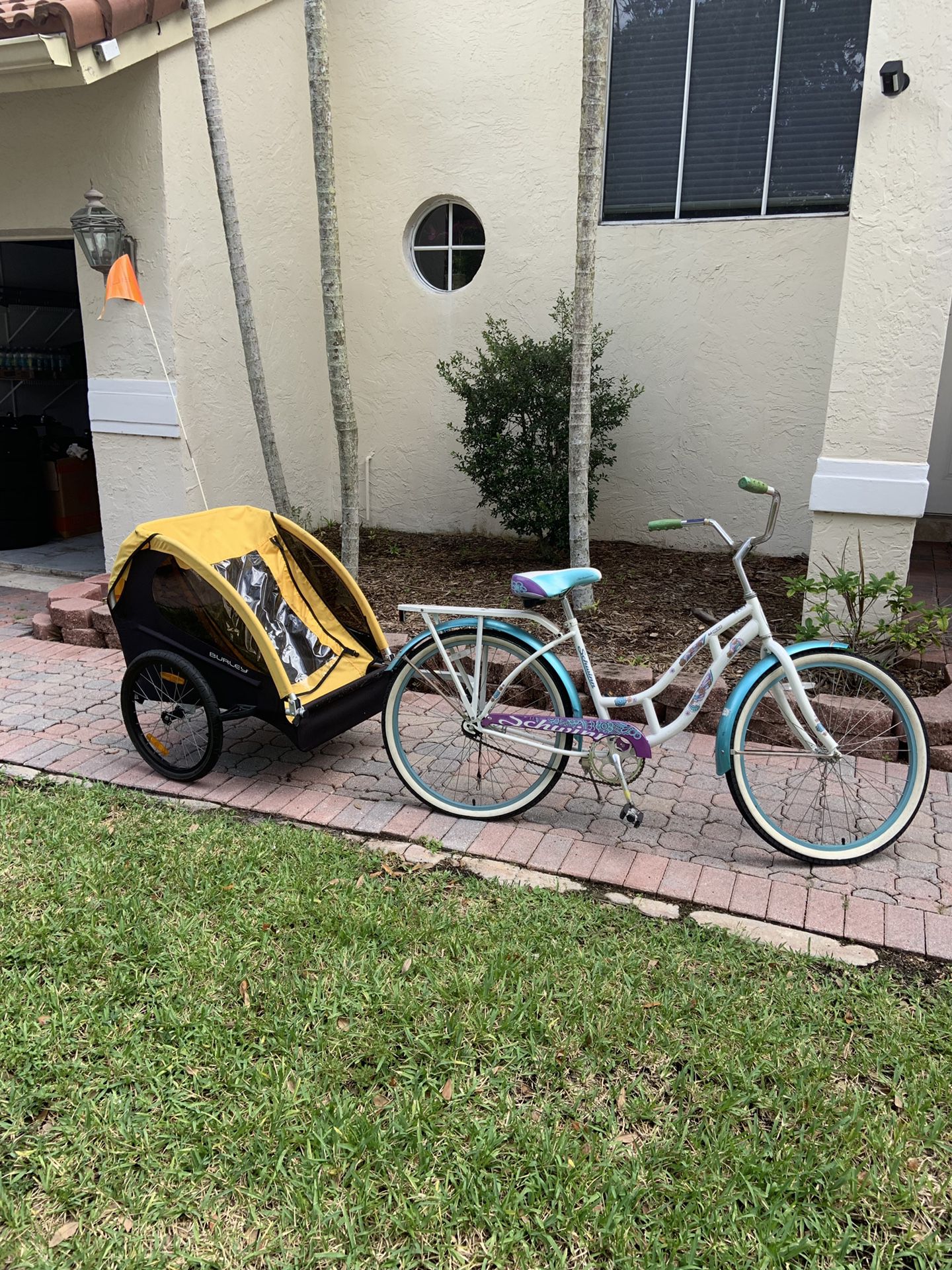 Burley bee bike trailer with free Bicycle