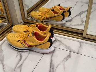 Saucony Kinvara 13 – Men’s 12 – Excellent Condition