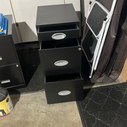 Metal Filing Cabinet 