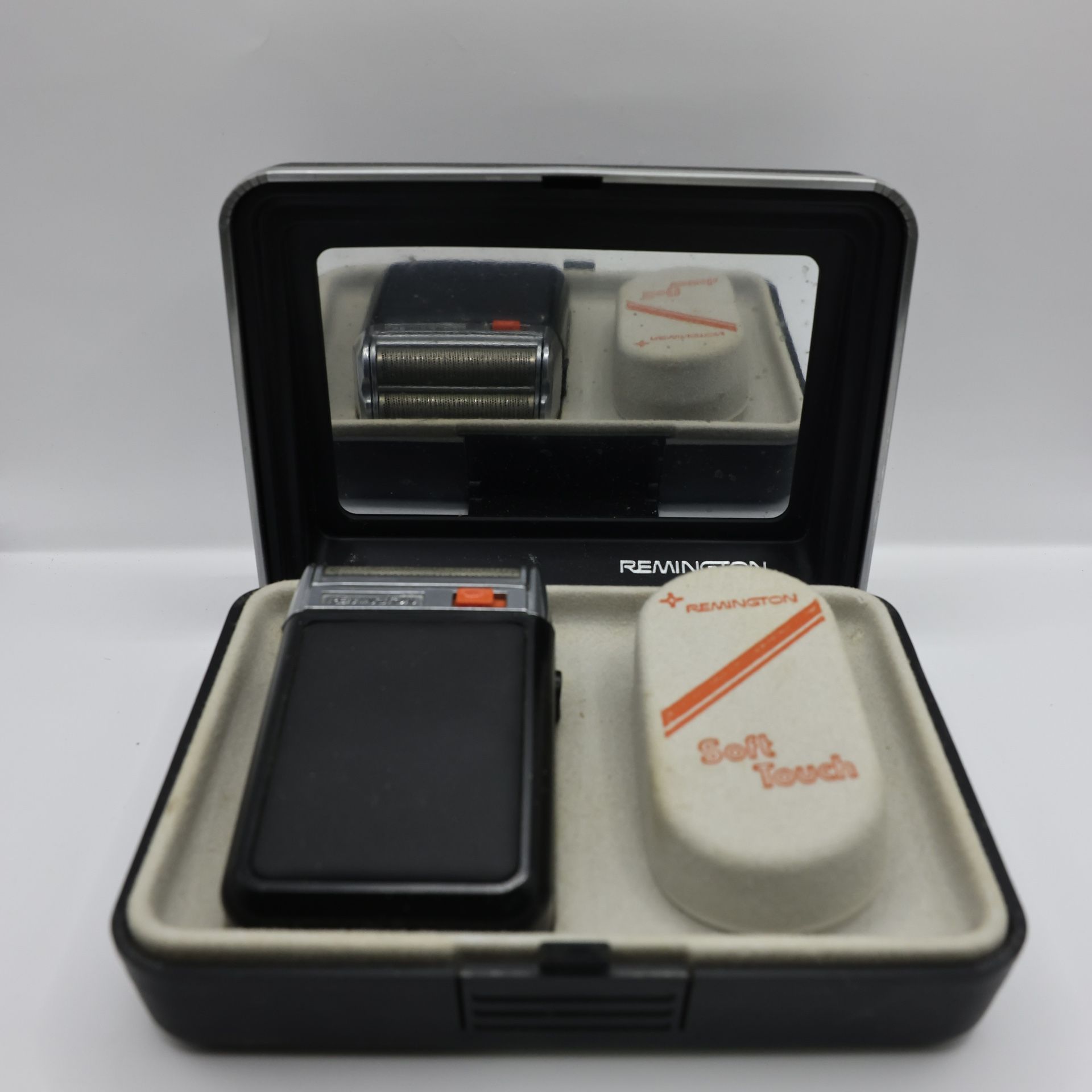 Vintage Remington Soft Touch Electric Razor Kit