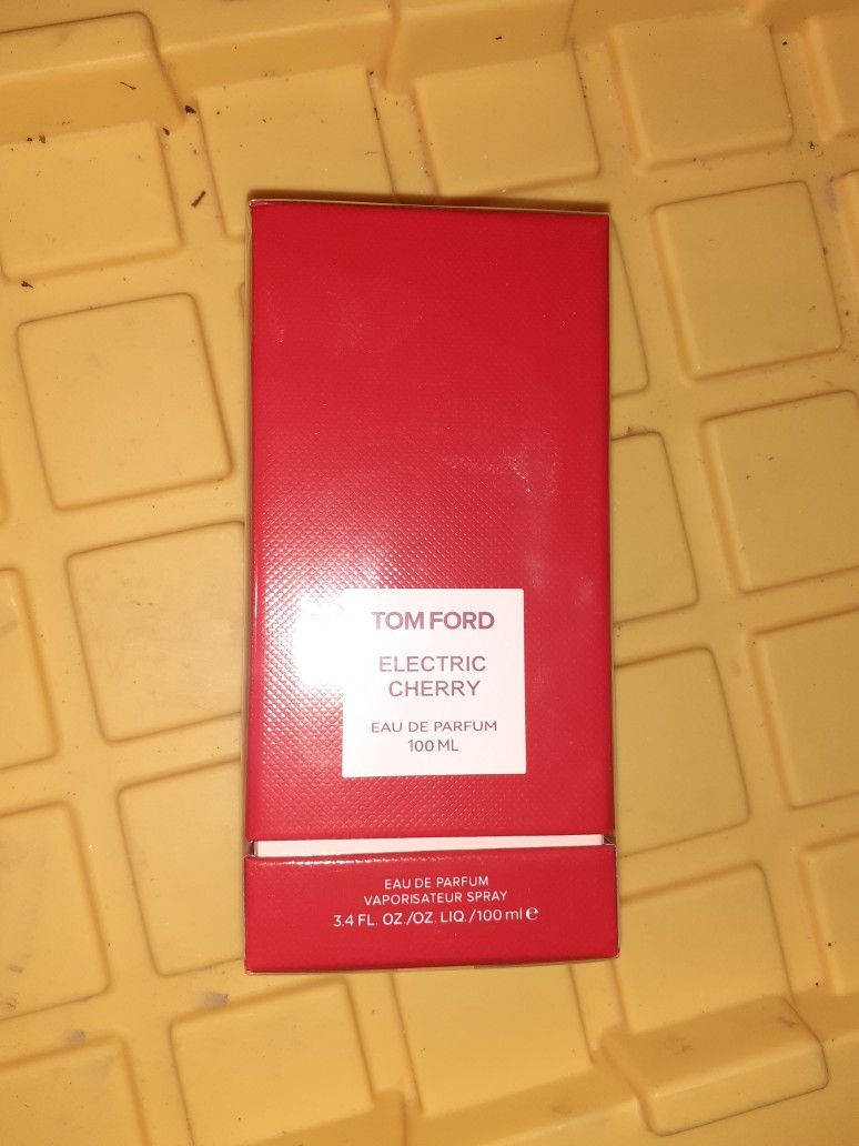 Women's Perfume - Tom Ford Electric Cherry