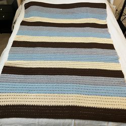 Knitted Throw Blanket