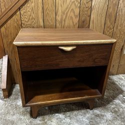 Lane Midcentury side table