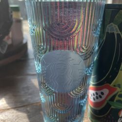 Starbucks Cups 