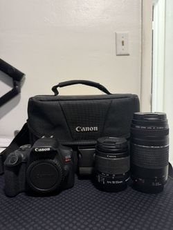 CANON REBEL T7