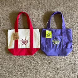 Hot item! Trader Joe’s Tote Bags 🥰 