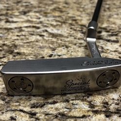 Scotty Cameron Special Select Newport 2