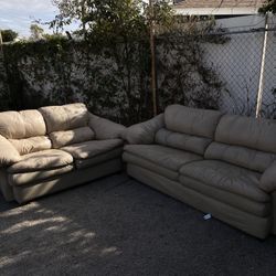 Free Couches