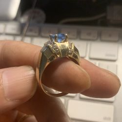 14k Gold Diamond & Blue Stone.