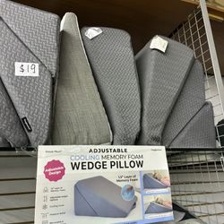 Imaginarium Adjustable Cooling Memory Foam Wedge Pillow