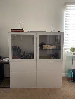 Glossy White Cabinet