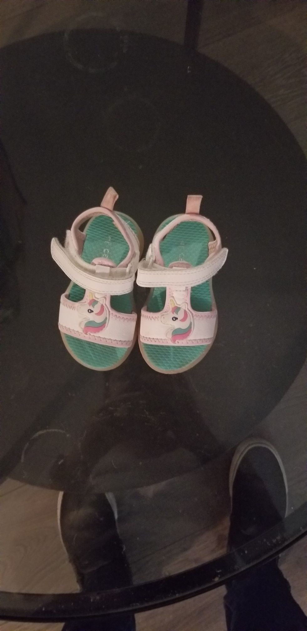 baby shoes s4
