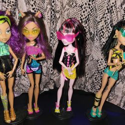 Monster High Dolls 