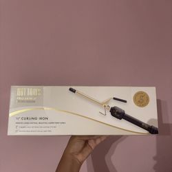 Hot Tools 1/2 Inch Curling Iron Brand New