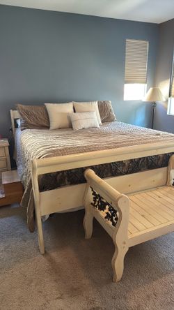Cal King Bedroom Set
