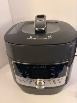 Pampered Chef Quick Cooker 6 qt 1000W Electric Pressure Cooker 16 Programs Black