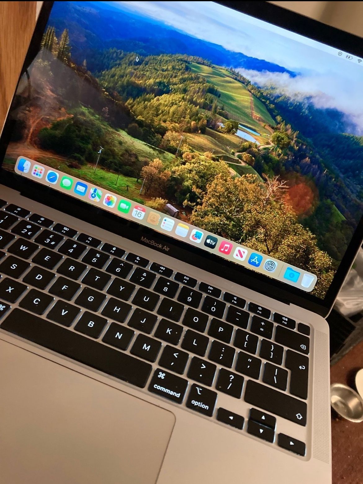 M1 MacBook Air (2020)