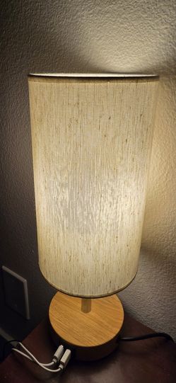 2 Yarra-Decor Bedside Table Lamp with USB Port - Touch Control for Bedroom Wood 3 Way Dimmable Nightstand Lamp with Round Flaxen Fabric Shade for Livi