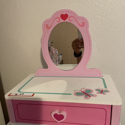 Little Desk Vanity 