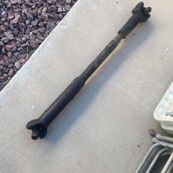 Front Drive Shaft 97 GMC K1500 