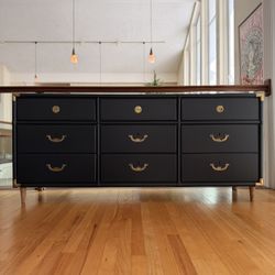Drexel Accolade Mid-Century Modern 9-Drawer Dresser | Jet Black Satin
