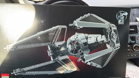 LEGO starwars interceptor
